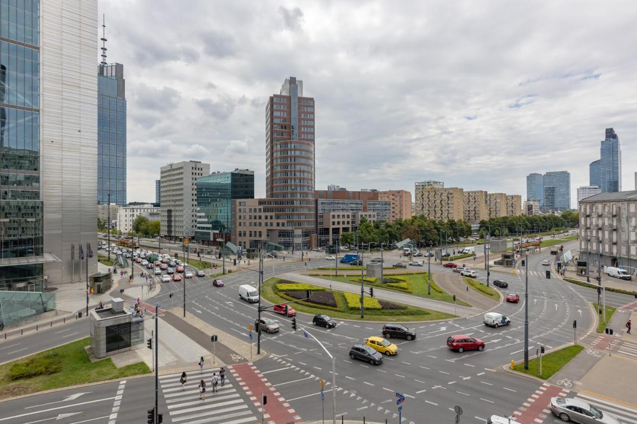 Apartamento Jana Pawla Ii Next To The Metro By Renters